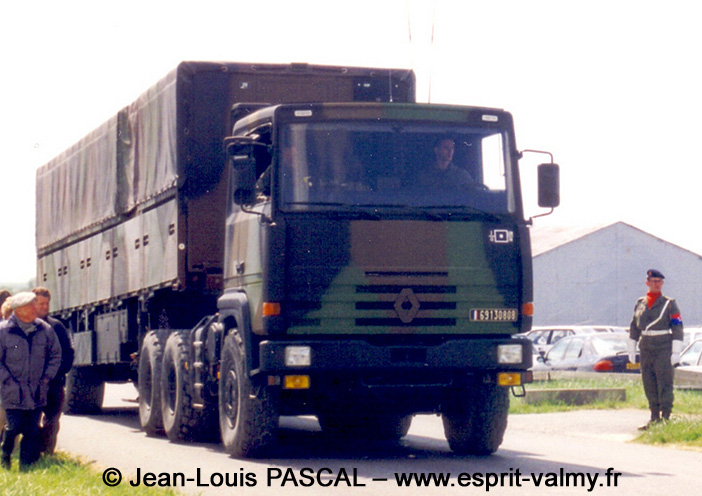 6913-0808 : Renault R380.26 6x4, TSR du système d'arme Hadès, 15e Régiment d'Artillerie ; 1995