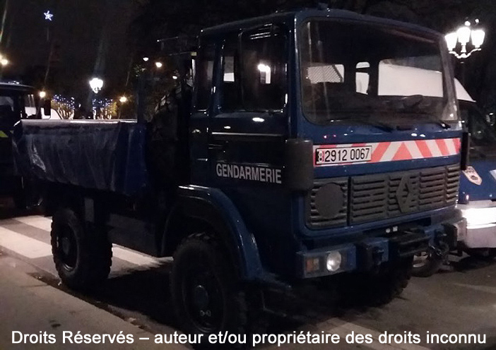 2912-0067 : Renault TRM 2.000, DRAP (Dispositif de Retenue Autonome du Public), Gendarmerie Mobile, unité inconnue ; date inconnue