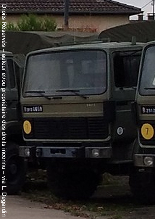 2912-0650 : Renault TRM 2.000, PRB (Plateau Ridelles Bâché), Maintien de l'Ordre, Escadron de Gendarmerie Mobile ? ; date inconnue