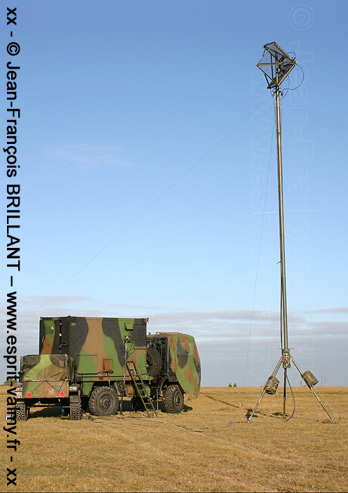 TRM 2.000 "plateau", cadre technique RITA de 10 pieds, 6862-1210, 402e Régiment d'Artillerie ; 2005