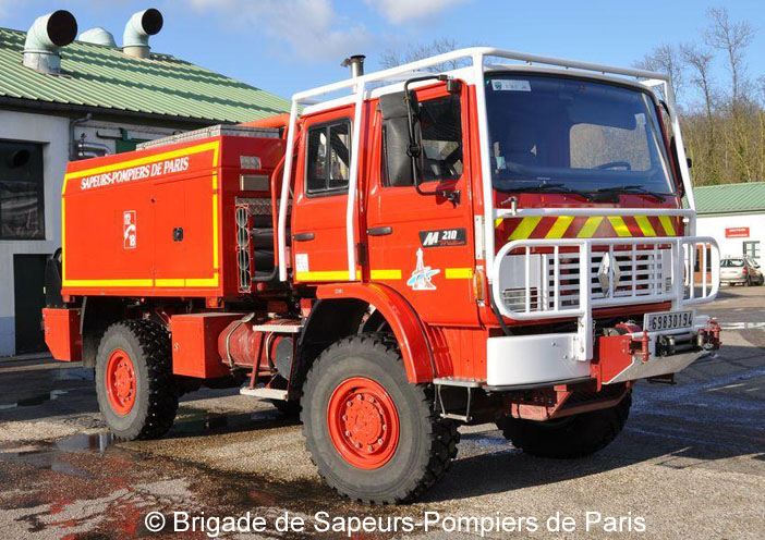 6983-0194 : Renault Sides M210.14, VIVP (Véhicule d'Intervention Voie Publique), Brigade de Sapeurs-Pompiers de Paris ; 2016