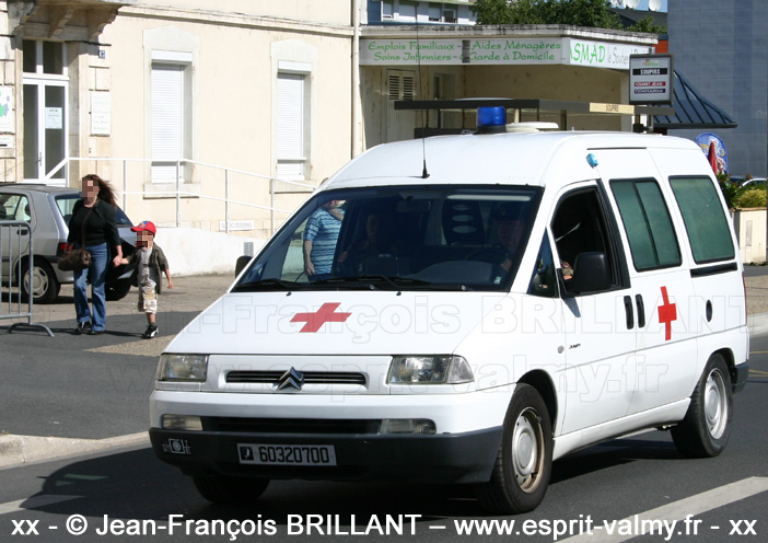 Citroën Jumpy 2.0 HDi ambulance, 6032-0700 ; 517e Régiment du Train