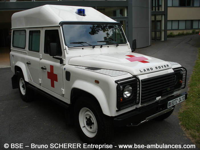 Defender 110 Td4 2.4, ambulance
