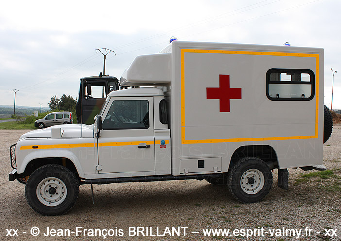 Defender 130 Td4 2.4, ambulance médicalisée, 6081-0156 ; Centre de Préparation des Forces