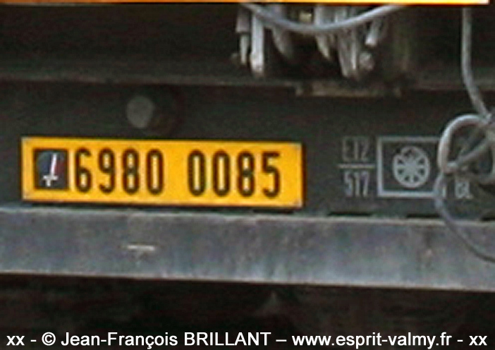 6980-0085 : Semi-remorque porte-blindés de 60 tonnes, Lohr SRPB60T, 517e Régiment du Train ; 2010