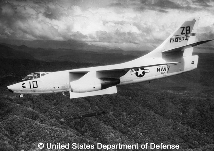 A-3B "Skywarrior" ; VAH-4 ; US Navy